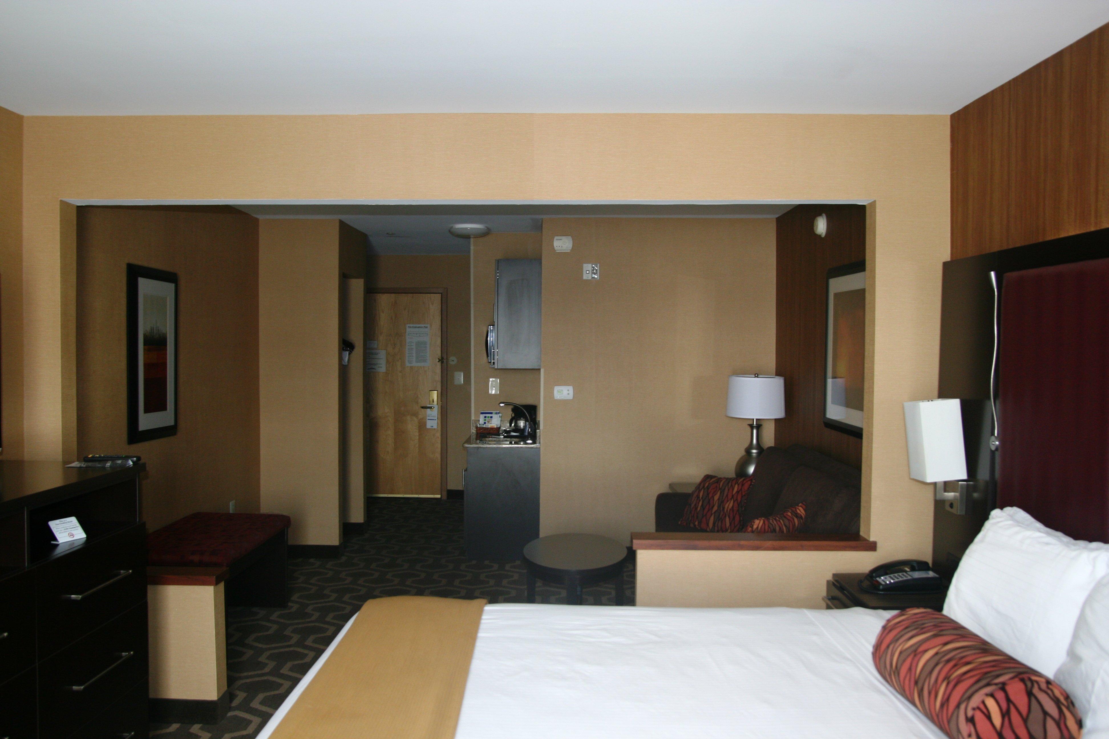 Holiday Inn Express Hotel & Suites Vineland Millville By Ihg Екстер'єр фото