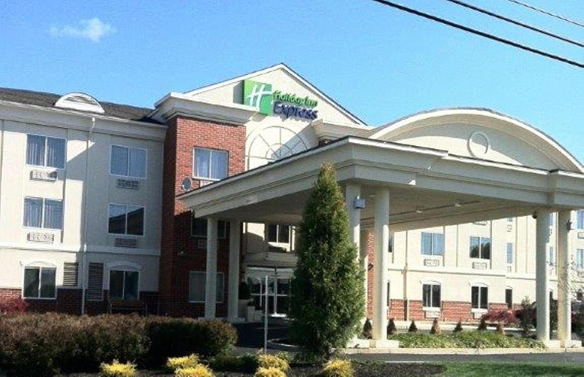 Holiday Inn Express Hotel & Suites Vineland Millville By Ihg Екстер'єр фото