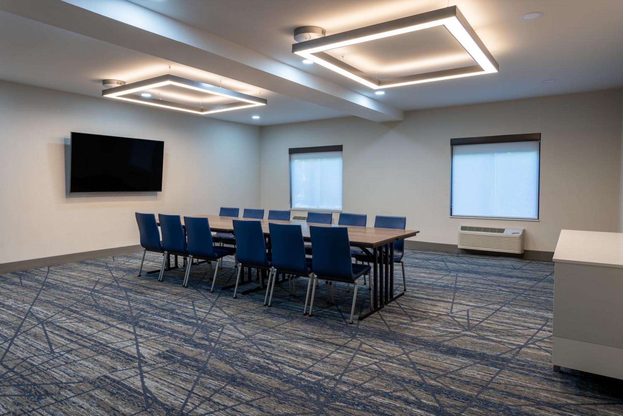 Holiday Inn Express Hotel & Suites Vineland Millville By Ihg Екстер'єр фото